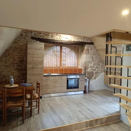 Dom wakacyjny La Terrasse Bleue, Havre De Paix Avec Vue Sur Le Cele, A 15 Min De Figeac