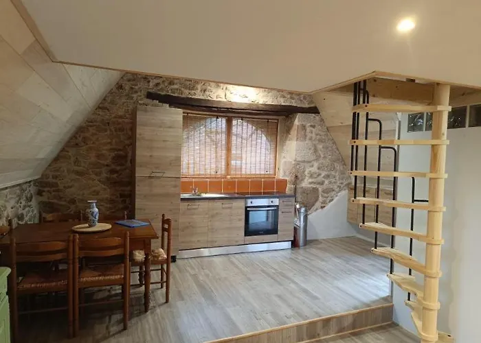 Dom wakacyjny La Terrasse Bleue, Havre De Paix Avec Vue Sur Le Cele, A 15 Min De Figeac