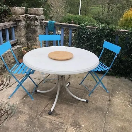 Dom wakacyjny La Terrasse Bleue, Havre De Paix Avec Vue Sur Le Cele, A 15 Min De Figeac *