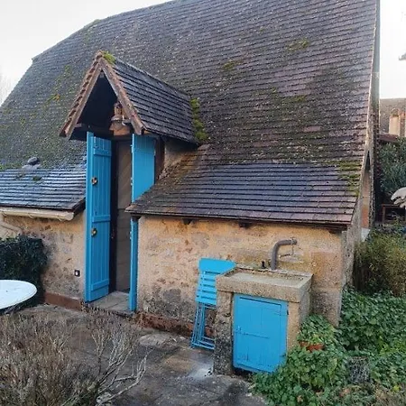 Feriehus La Terrasse Bleue, Havre De Paix Avec Vue Sur Le Cele, A 15 Min De Figeac *